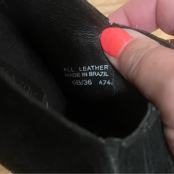 BCBG suede booties - Picture 5 of 6